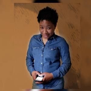 Meet your Posher, Talia